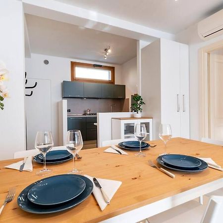 Enjoy Home - Appartamento I Papaveri Padova Luaran gambar