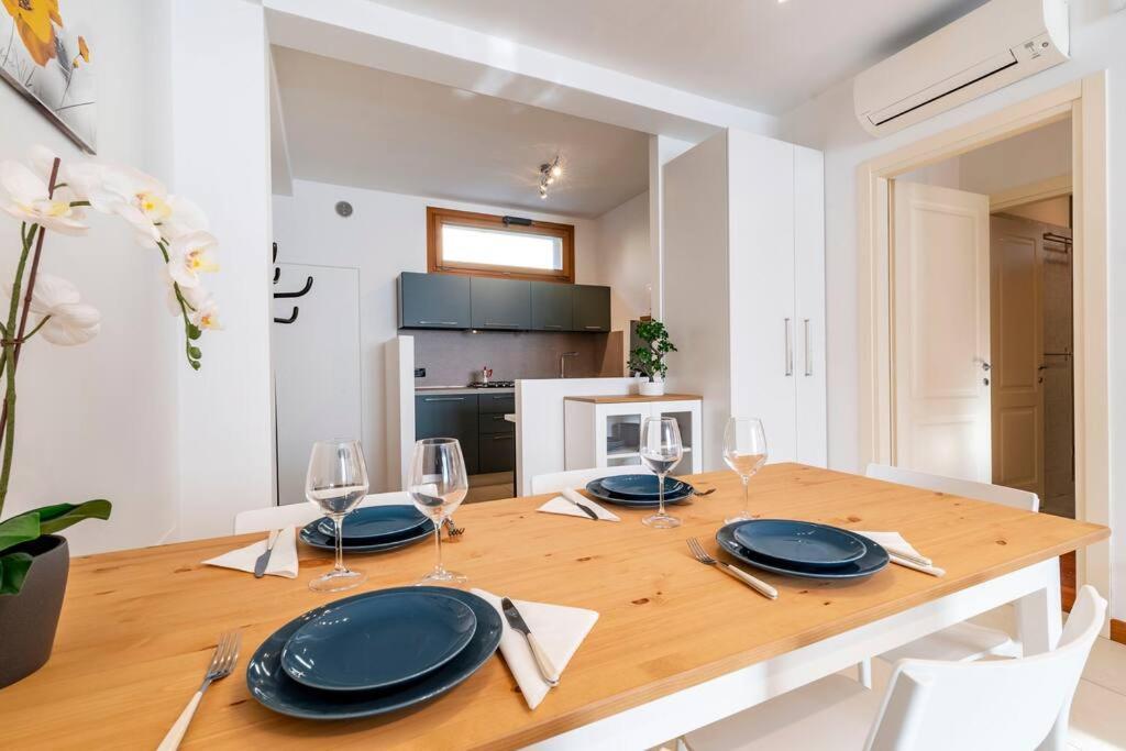 Enjoy Home - Appartamento I Papaveri Padova Luaran gambar