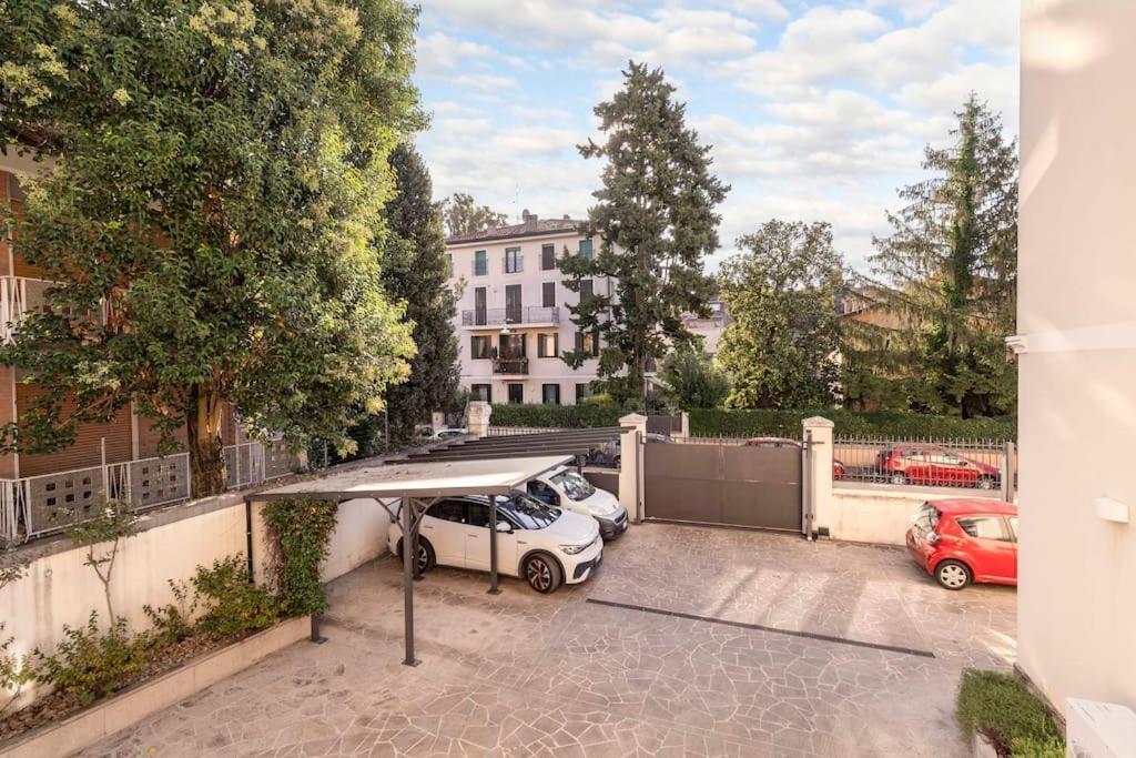 Enjoy Home - Appartamento I Papaveri Padova Luaran gambar