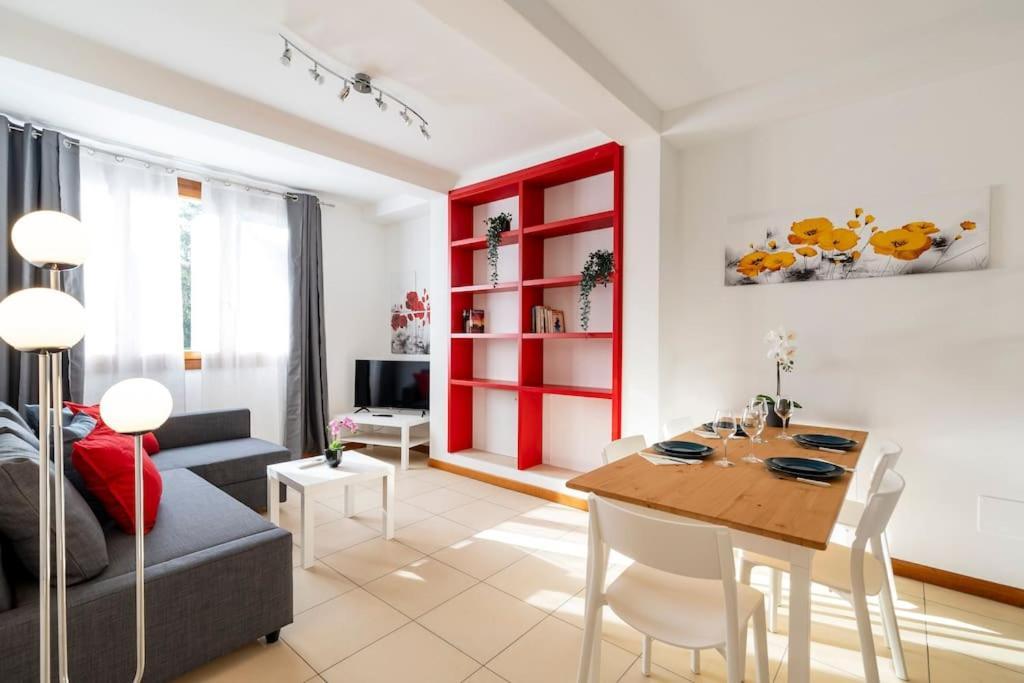 Enjoy Home - Appartamento I Papaveri Padova Luaran gambar