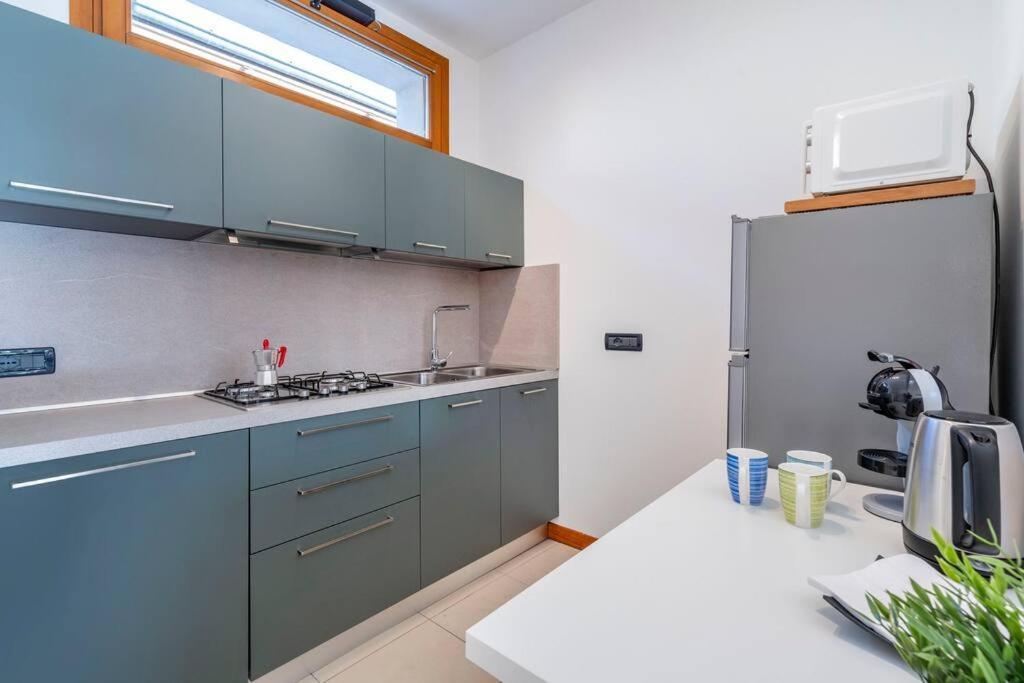 Enjoy Home - Appartamento I Papaveri Padova Luaran gambar