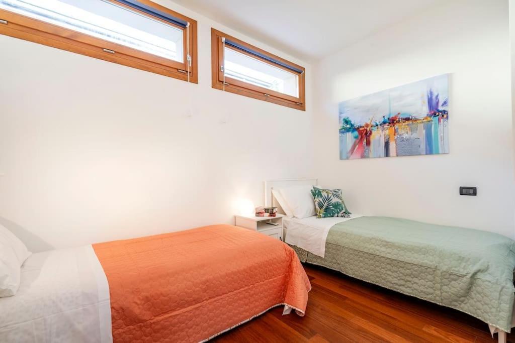 Enjoy Home - Appartamento I Papaveri Padova Luaran gambar